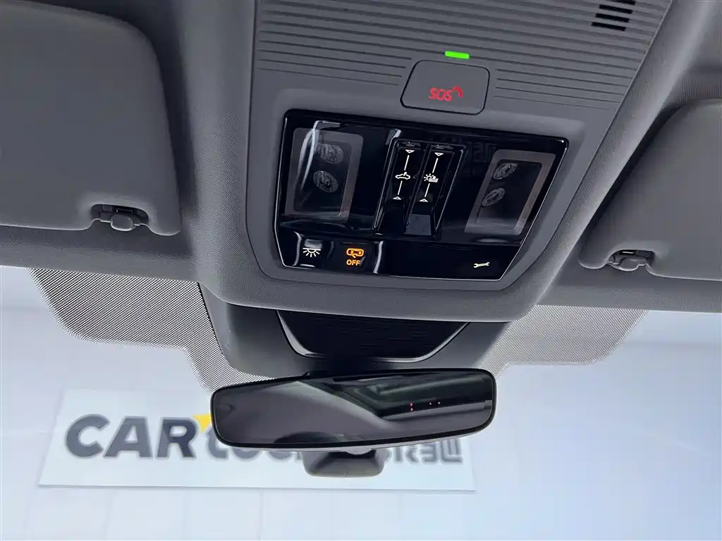 Volkswagen Passat 2025 Pro 380TSI Starry Dragon Edition