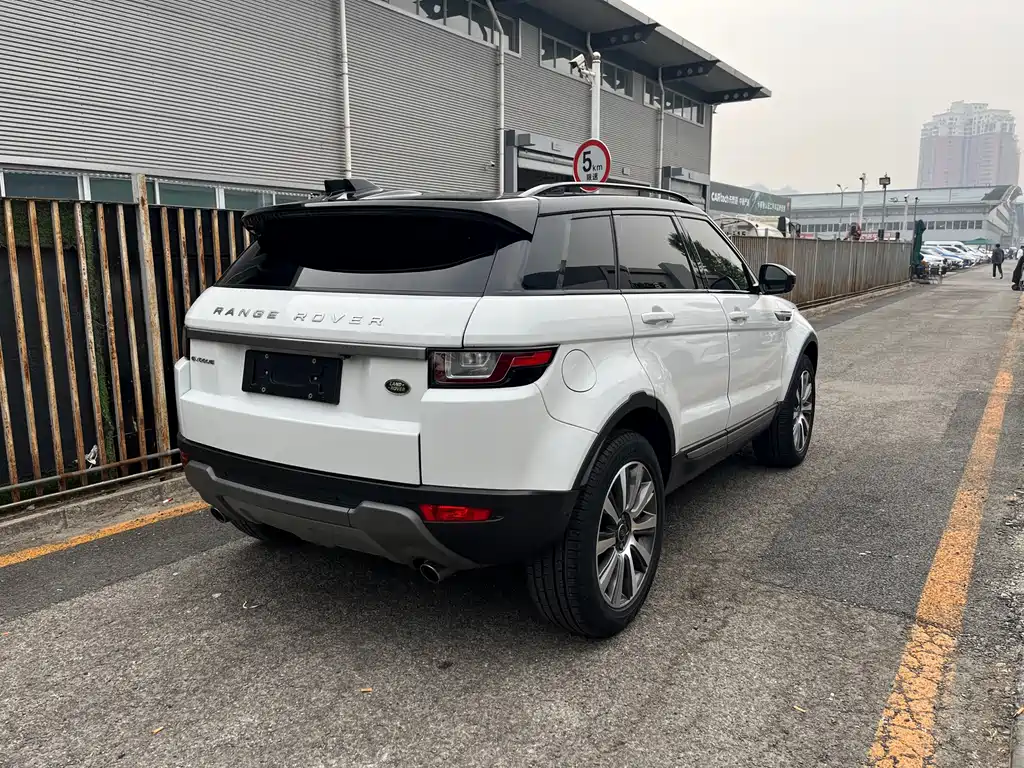 Range Rover Evoque 2018 240PS SE Dynamic Edition