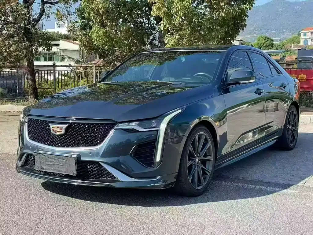 Cadillac CT4 2020 28T Fashion Edition