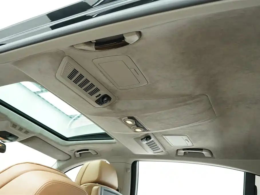 BMW 7 Series 2010 760Li