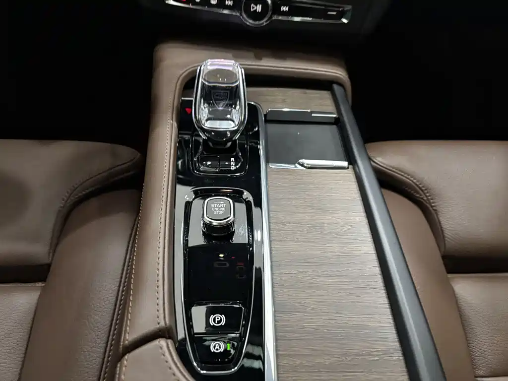 Volvo S90 2025 B5 Inscription