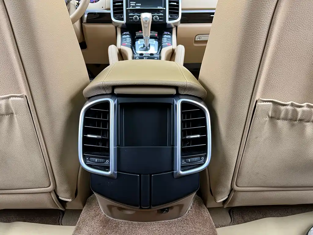 Porsche Cayenne 2016 3.0T