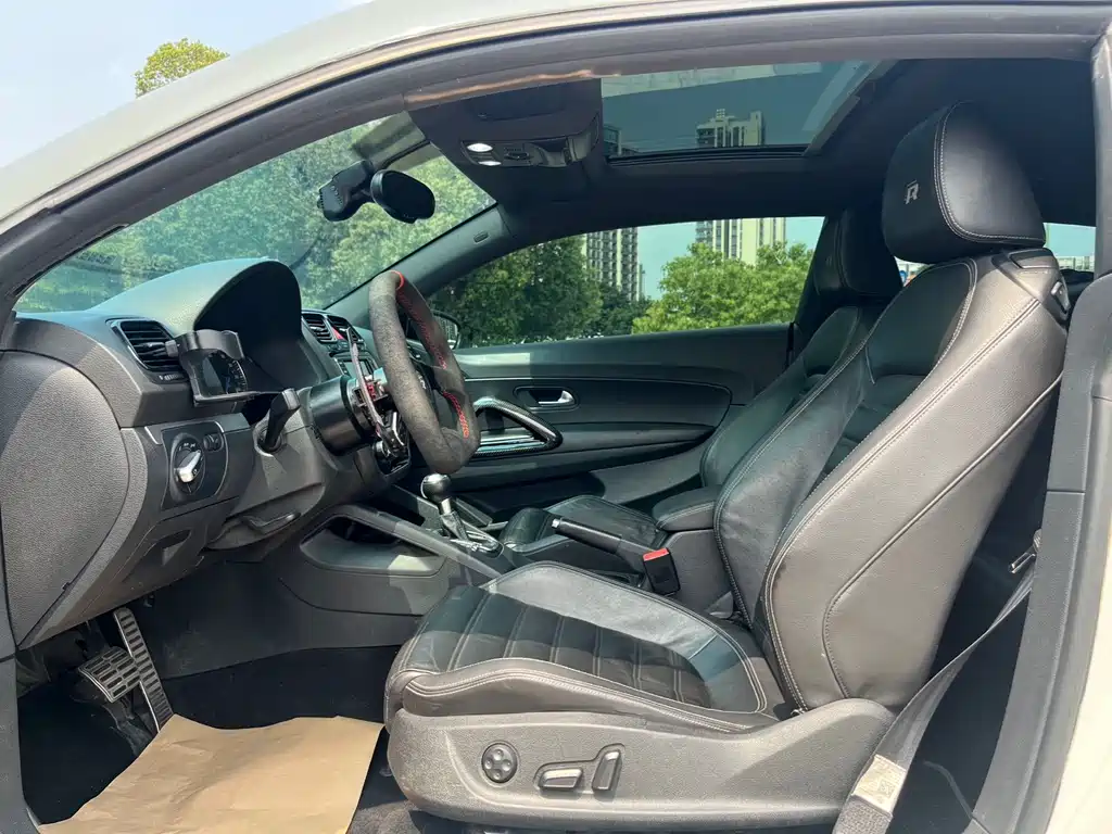 Scirocco 2011 R 2.0TSI
