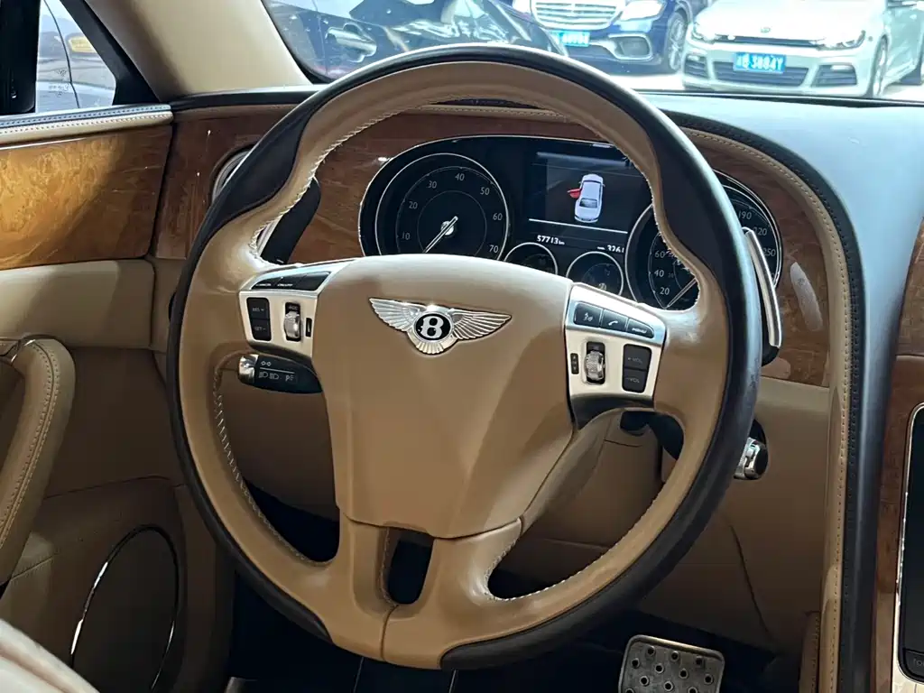 Bentley Flying Spur 2017 4.0T V8 S Standard Edition