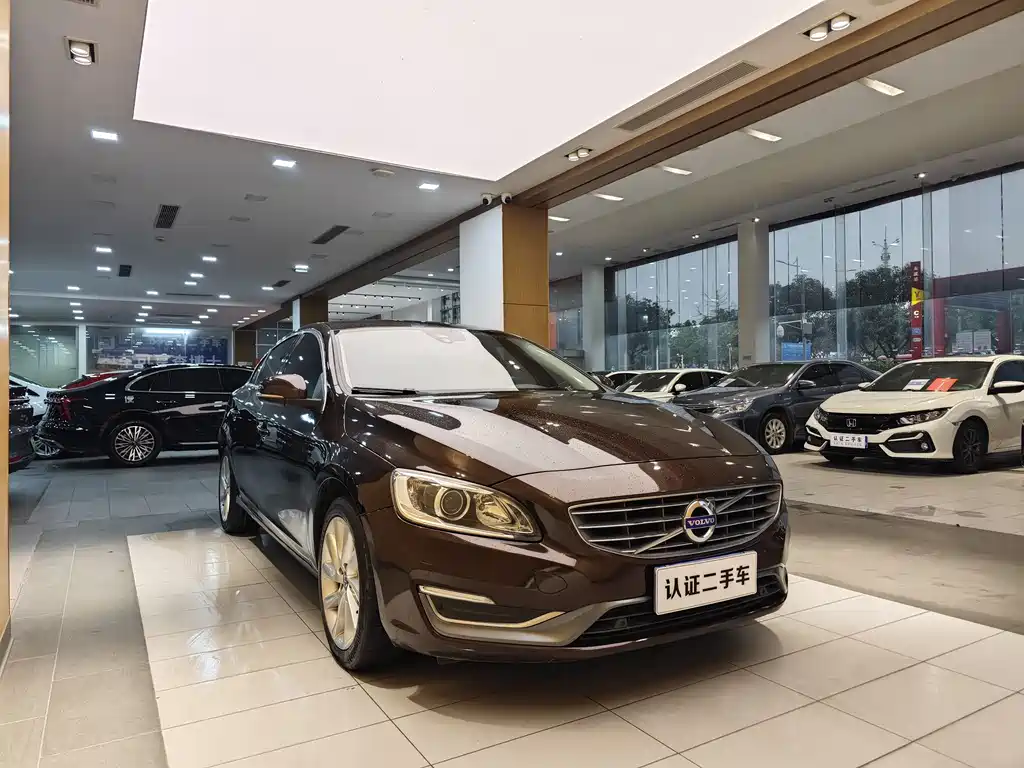 Volvo S60L 2018 T4 Zhiyuan Edition