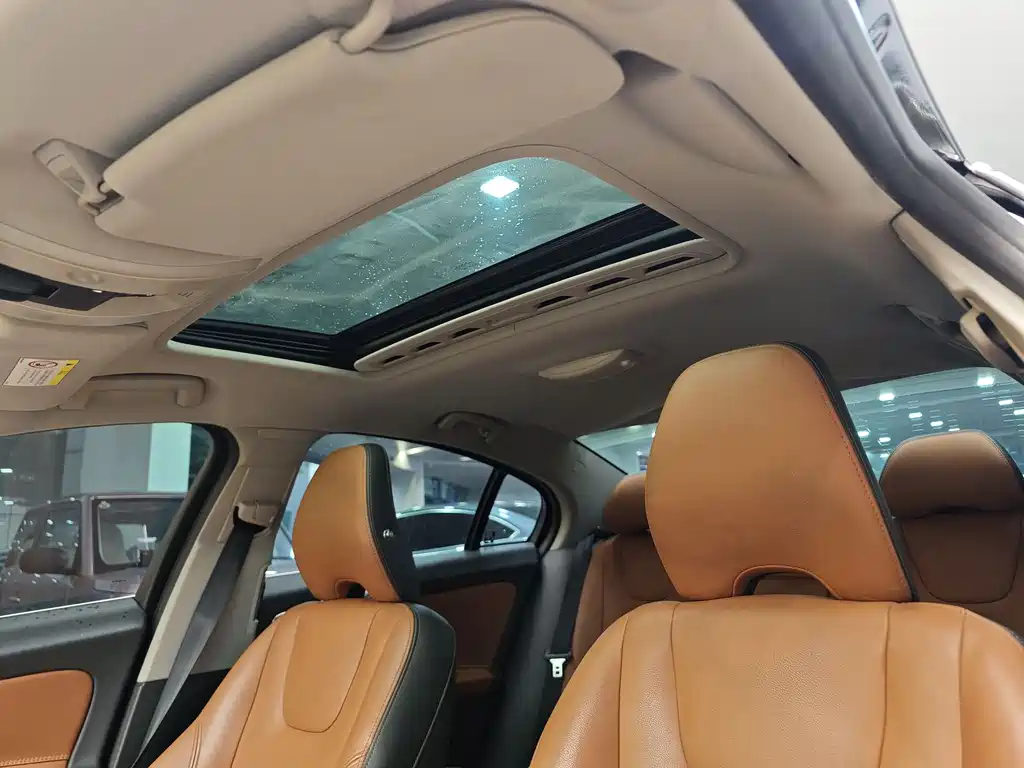 Volvo S60L 2018 T4 Zhiyuan Edition