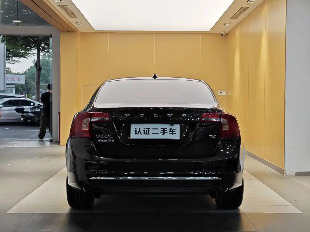 Volvo S60L 2018 T4 Zhiyuan Edition