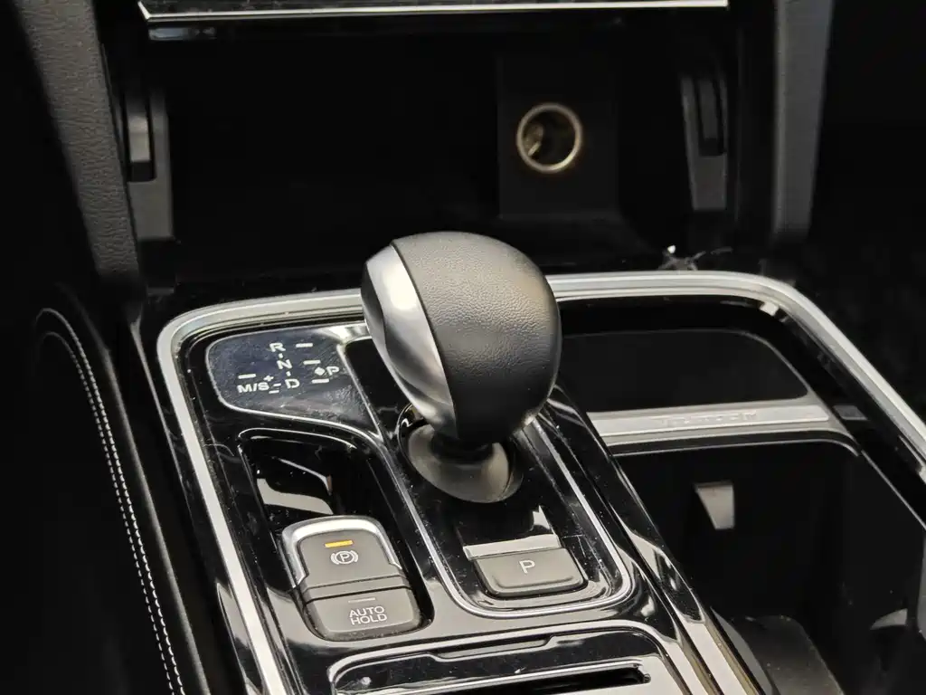 GAC Trumpchi GS8 2020 390T FWD Luxury Smart Connect Edition (7-Seater)