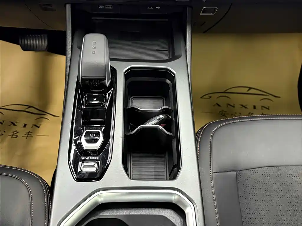 Geely Haoyue L 2025 2.0T DCT Premium Edition