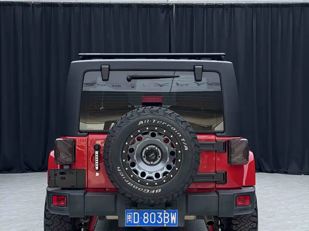 Jeep Wrangler 2017 3.0L Sahara Four-Door