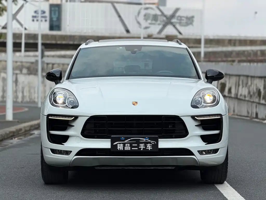 Porsche Macan 2017 2.0T