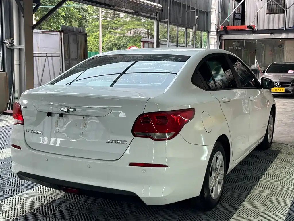 Chevrolet Cavalier 2019 320 Automatic Enjoy Edition with Sunroof