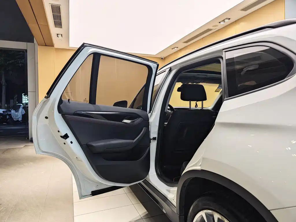 BMW X1 2013 sDrive18i M Sport Package