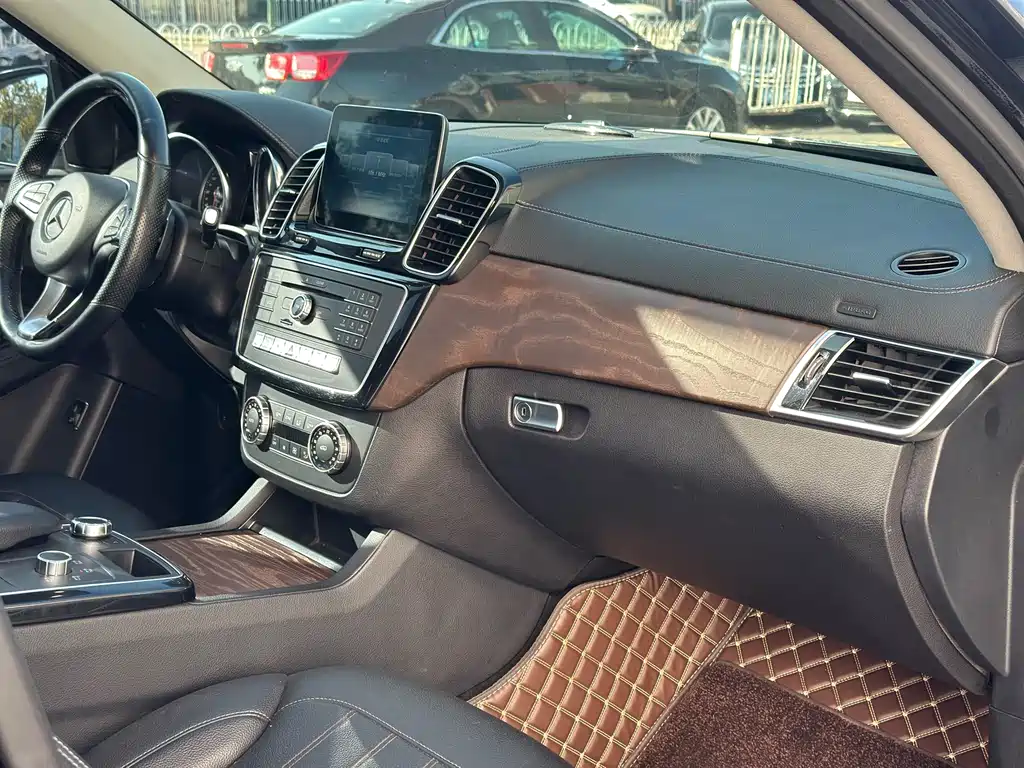 Mercedes-Benz GLE 2017 GLE 320 4MATIC Dynamic Edition