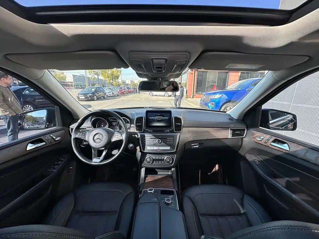Mercedes-Benz GLE 2017 GLE 320 4MATIC Dynamic Edition