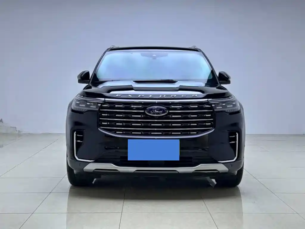 Ford Explorer 2023 EcoBoost 285 AWD Titanium Edition 7-Seater