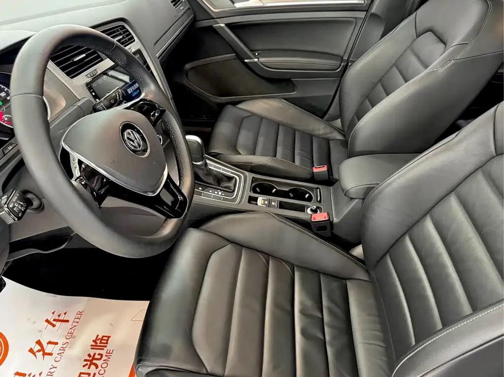 Golf 2016 1.6L Automatic Comfort