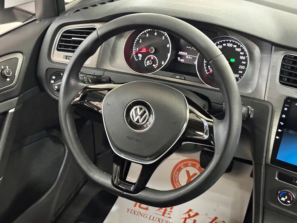 Golf 2016 1.6L Automatic Comfort