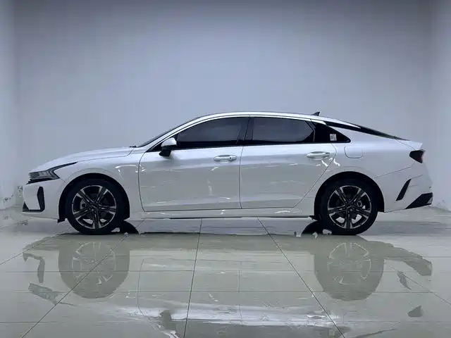 Kia K5 2025 1.5T Prestige Edition