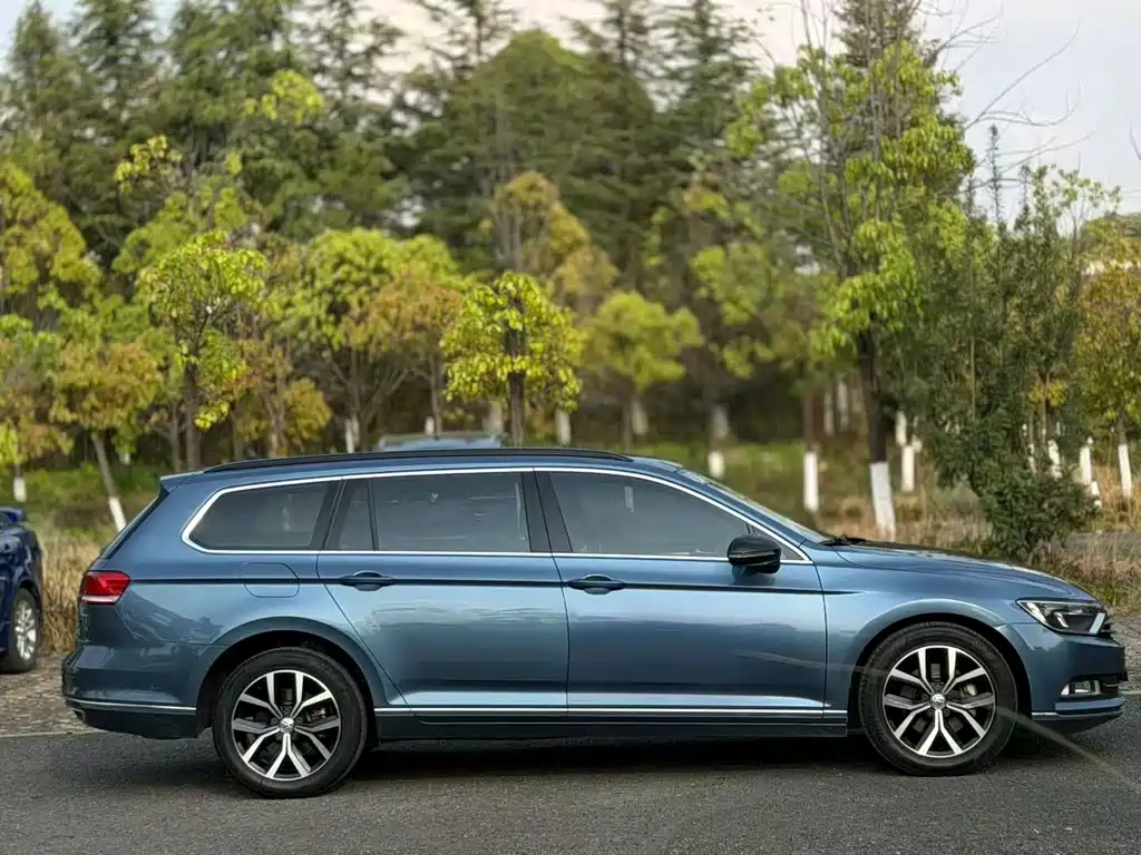 Volkswagen Passat Alltrack 2018 380TSI FWD Comfort