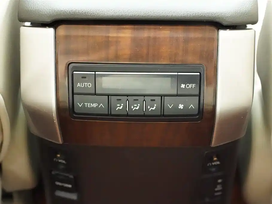 Toyota Prado 2010 4.0L Automatic VX NAVI