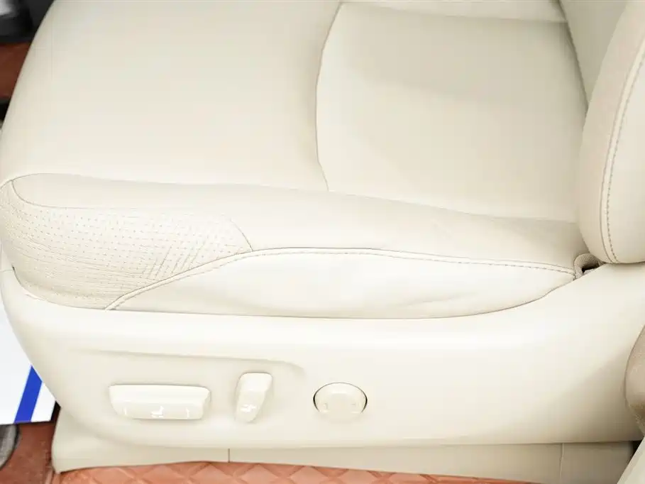 Toyota Prado 2010 4.0L Automatic VX NAVI