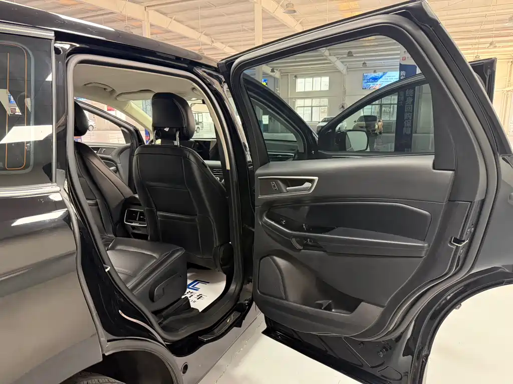 Edge 2021 PLUS EcoBoost 245 FWD Elite 5-Seater