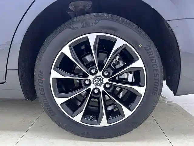 Toyota Avalon 2023 2.0L Zhenxuan Edition
