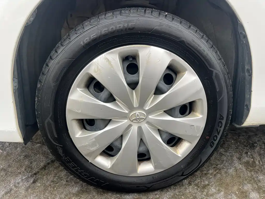 Yaris L 2021 1.5L CVT Leading Edition