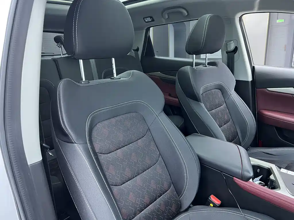 Jetour X70 2023 1.5T DCT Chaoyue PRO Edition 5-Seater