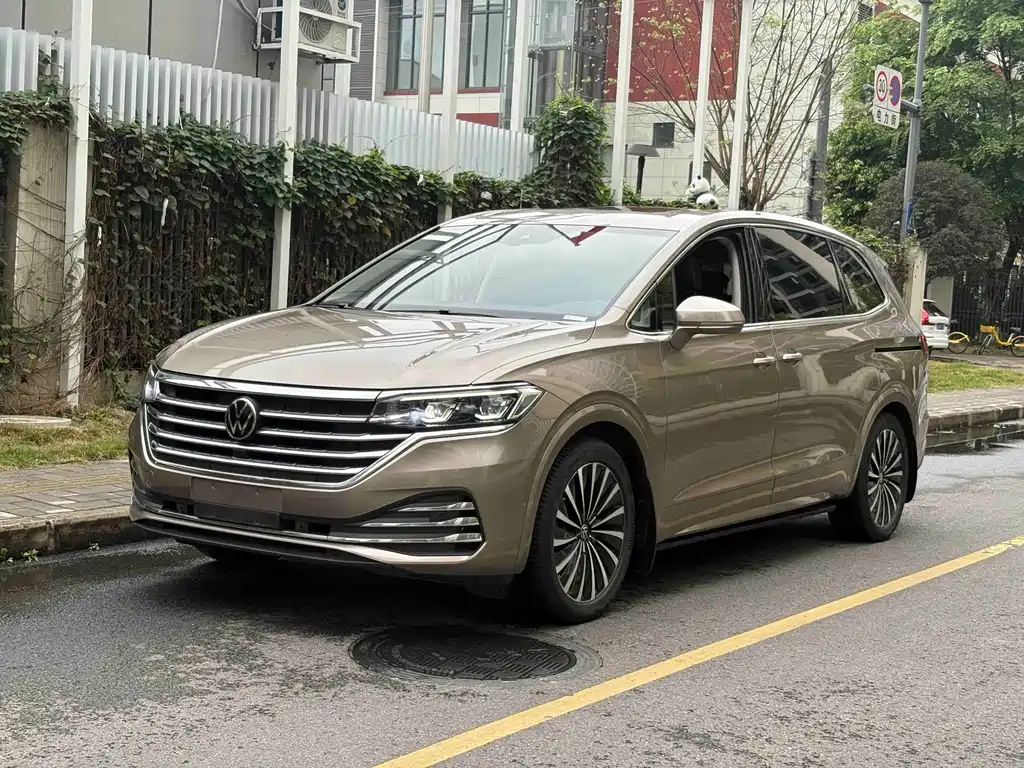 Viloran 2020 380TSI Prestige Edition