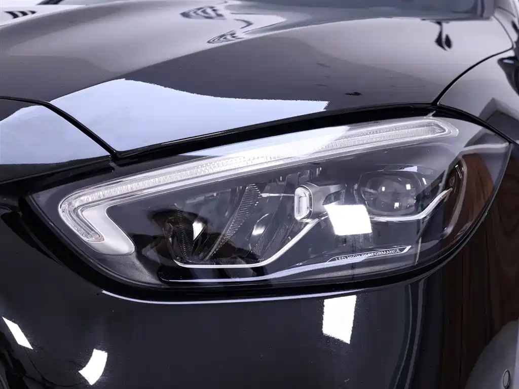 Mercedes-Benz C-Class 2025 C 260 L Sport