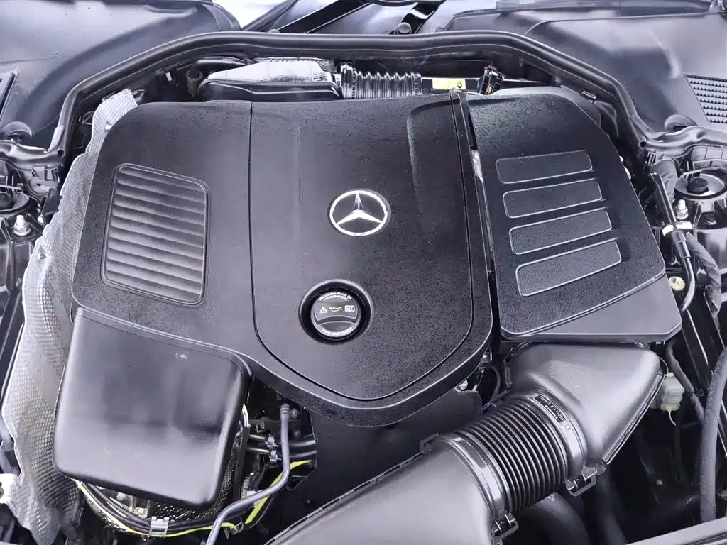 Mercedes-Benz C-Class 2025 C 260 L Sport