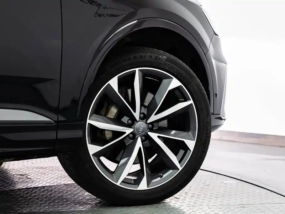 Audi Q7 2020 55 TFSI quattro S line