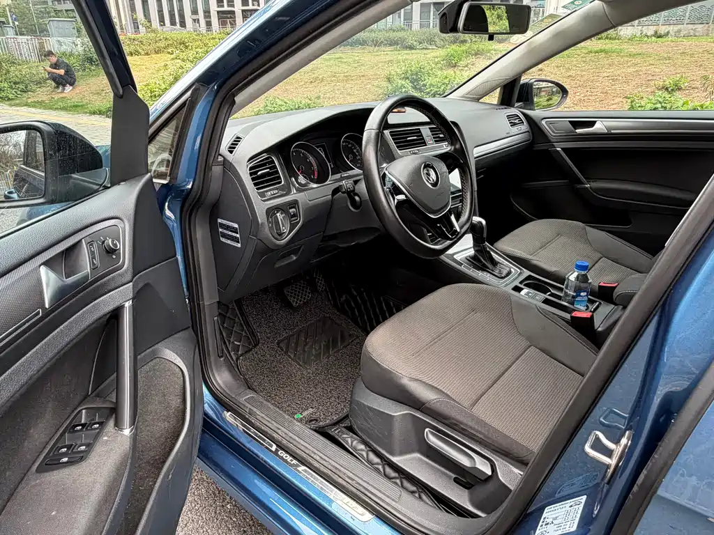 Golf 2017 1.6L Auto Comfort Million Edition
