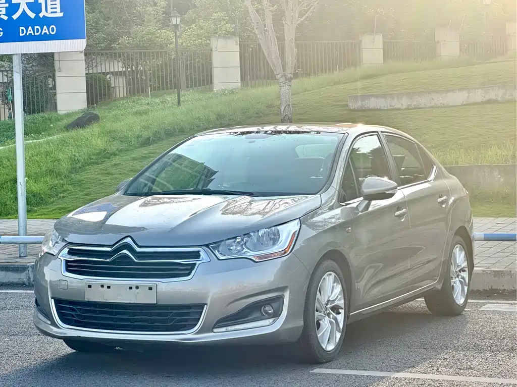 Citroën C4L 2014 1.6THP Auto Intelligent Drive Edition