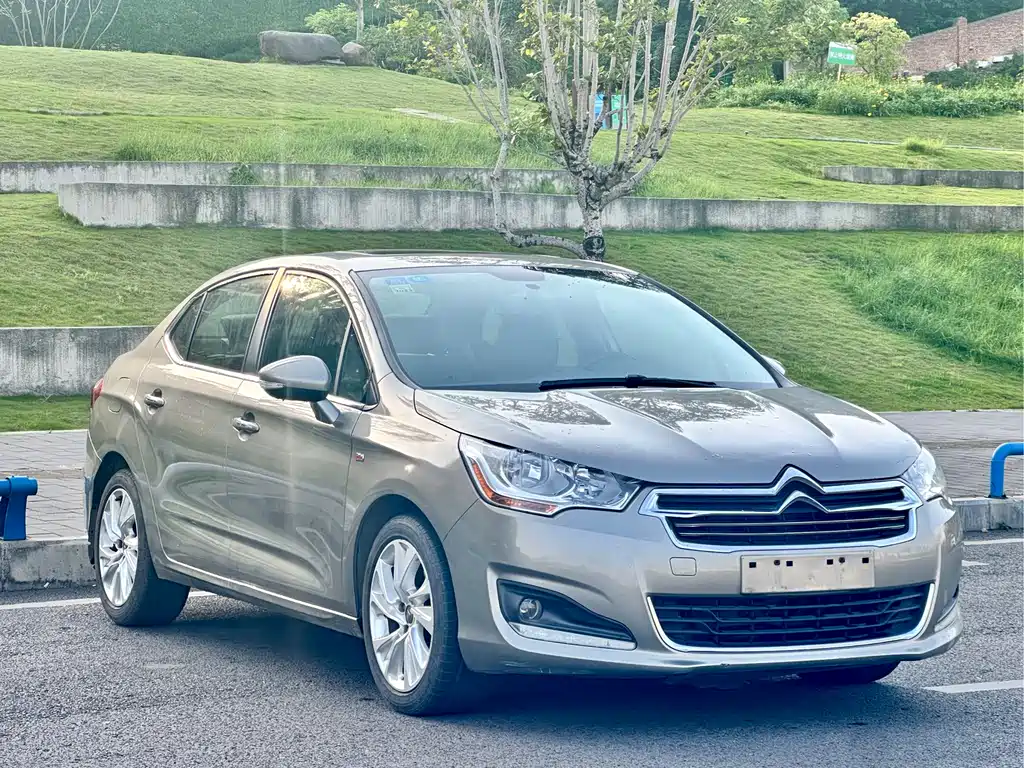 Citroën C4L 2014 1.6THP Auto Intelligent Drive Edition
