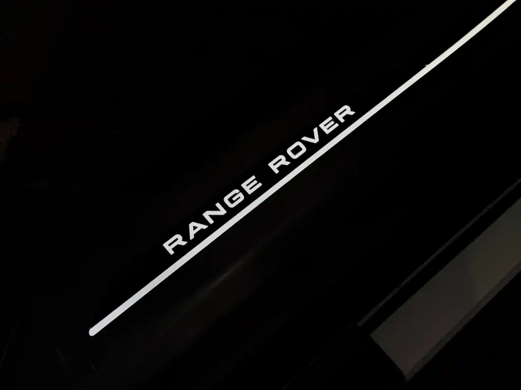 Range Rover 2023 3.0 L6 400PS Creation Extended Edition