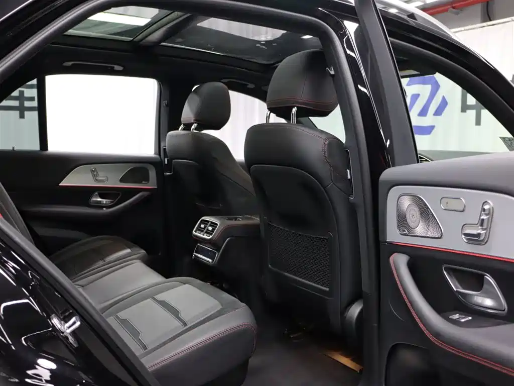 Mercedes-AMG GLE 53 4MATIC+ 2025
