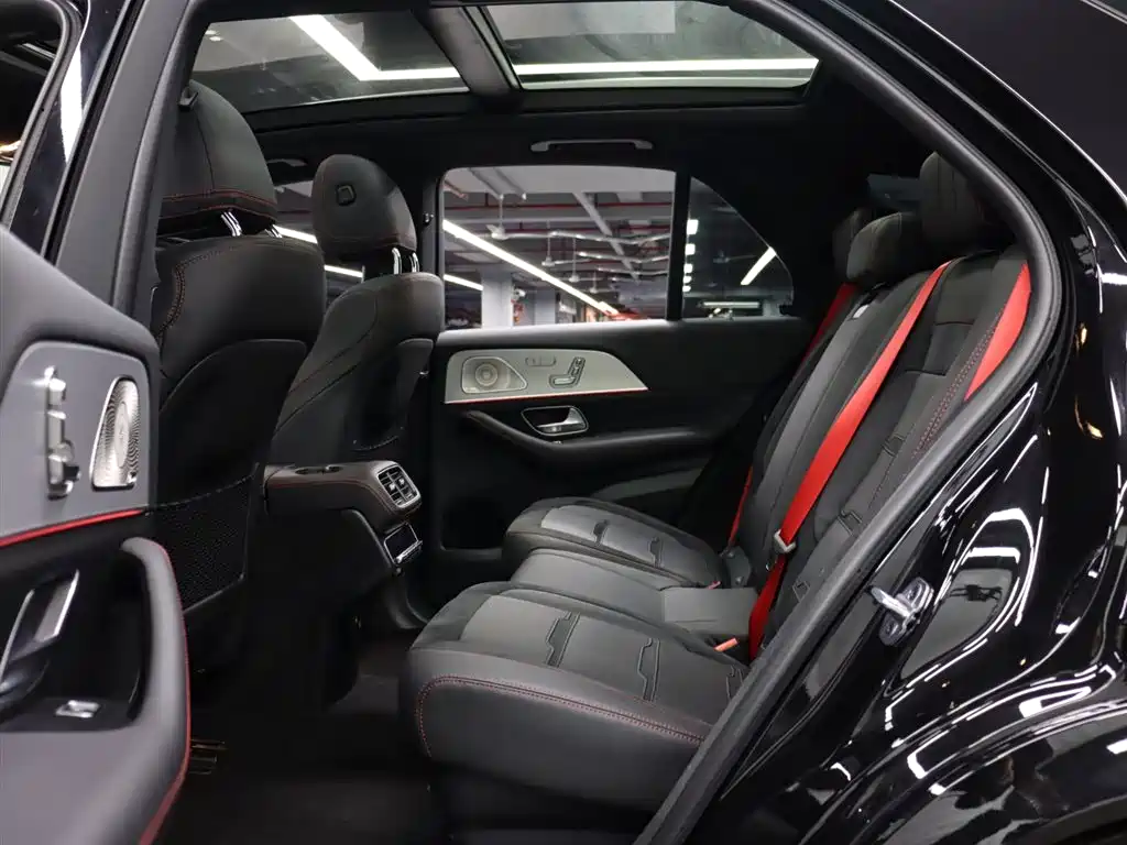 Mercedes-AMG GLE 53 4MATIC+ 2025