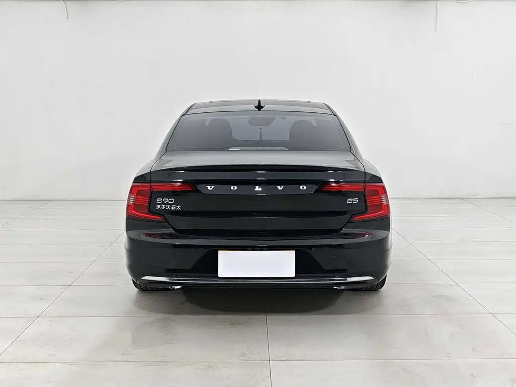 Volvo S90 2021 B5