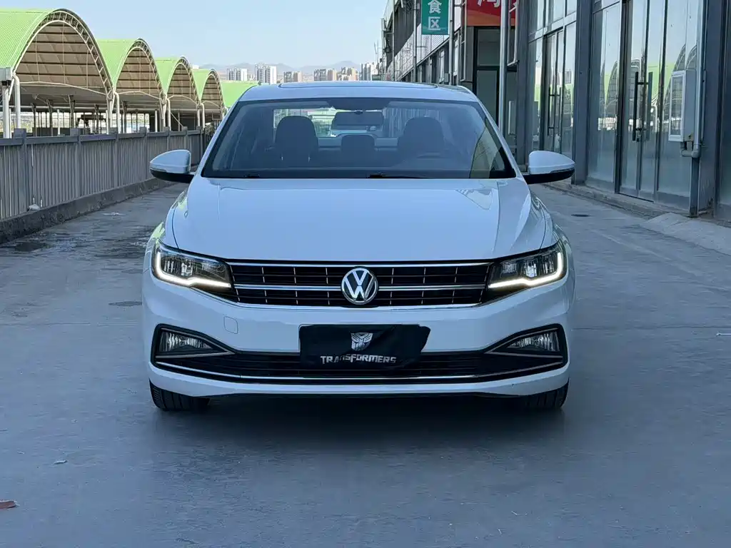Bora 2020 1.5L Automatic Comfort