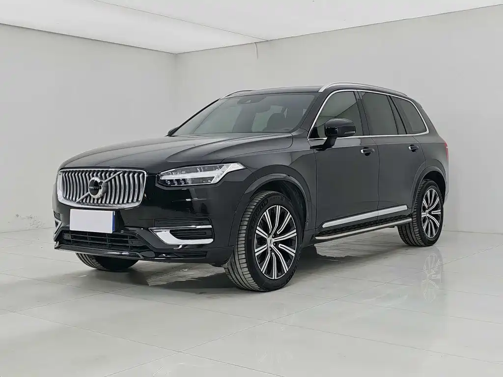 Volvo XC90 2022 B5 Momentum 7-Seater