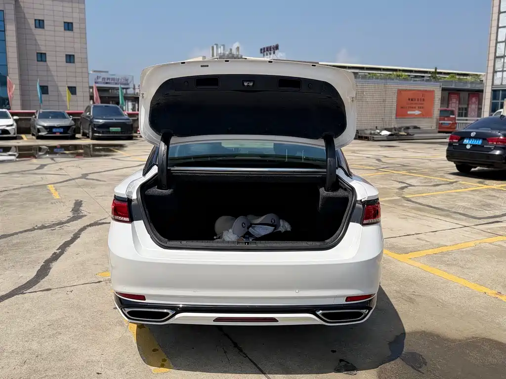 Geely Borui 2020 Facelift 1.8T Navigation Edition