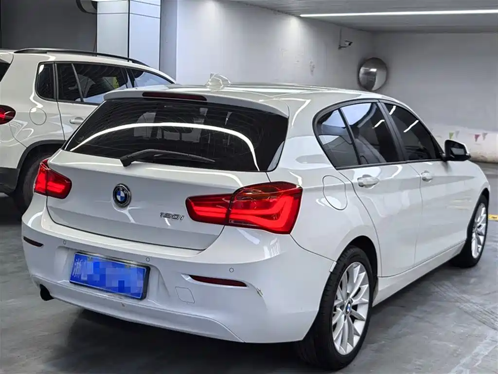 BMW 1 Series Import 2015 120i Leading Edition