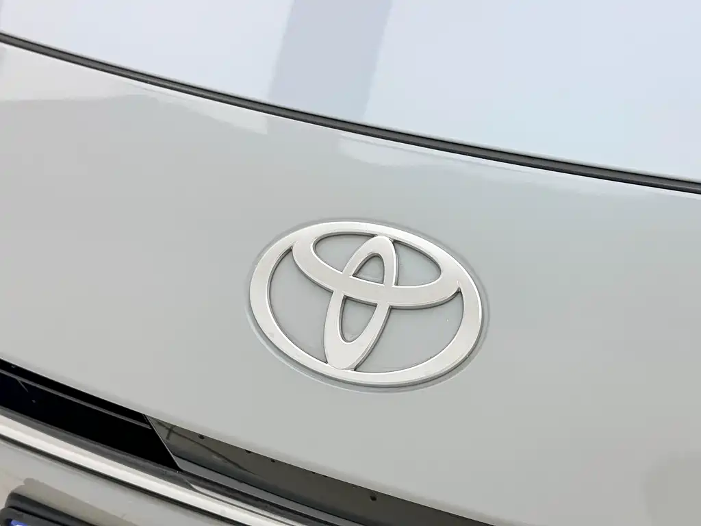 Camry 2024 Hybrid 2.5HG Premium Edition