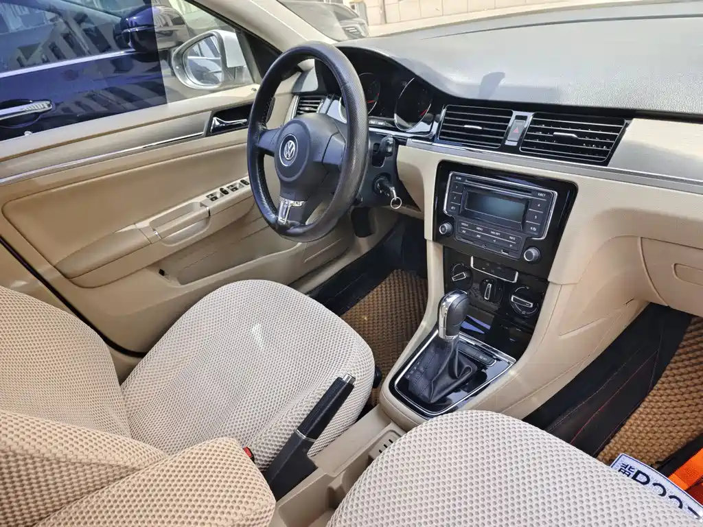Volkswagen Bora 2014 1.6L Automatic Comfort Edition