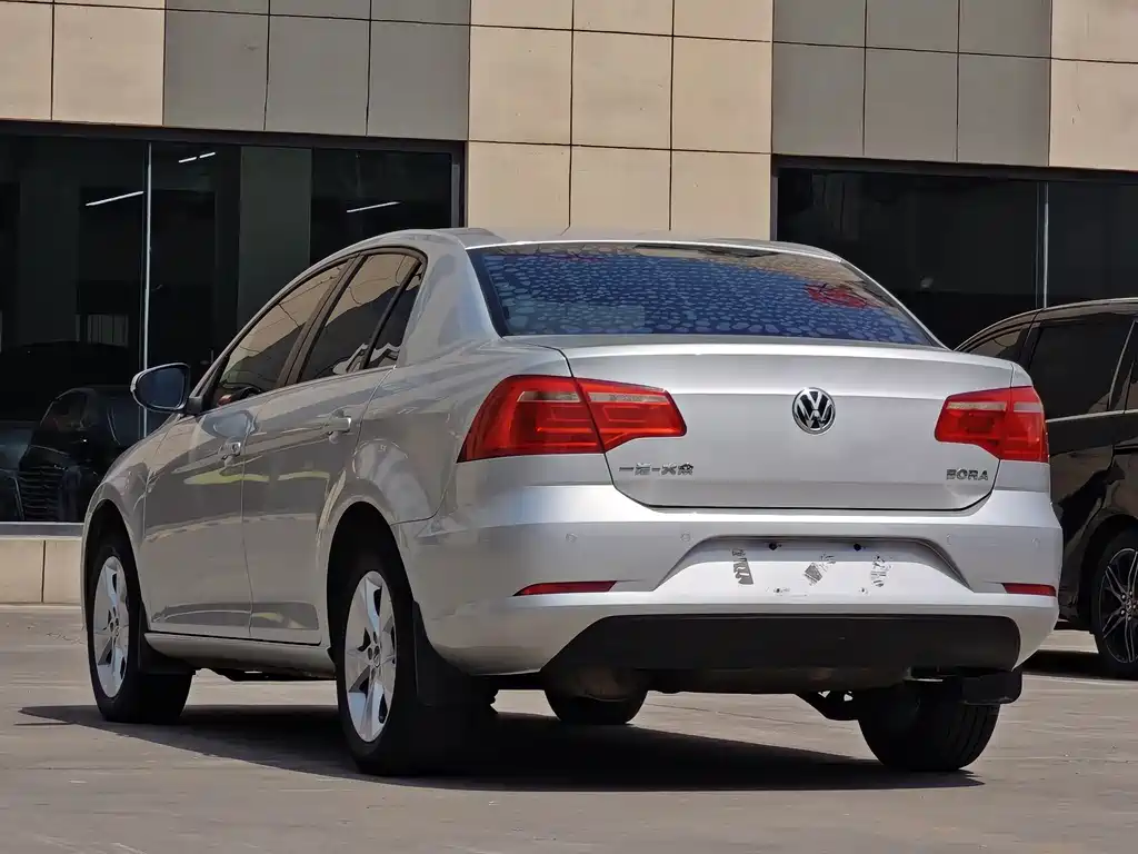 Volkswagen Bora 2014 1.6L Automatic Comfort Edition