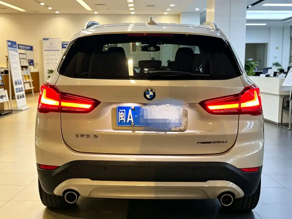 BMW X1 2021 sDrive25Li Leading Edition