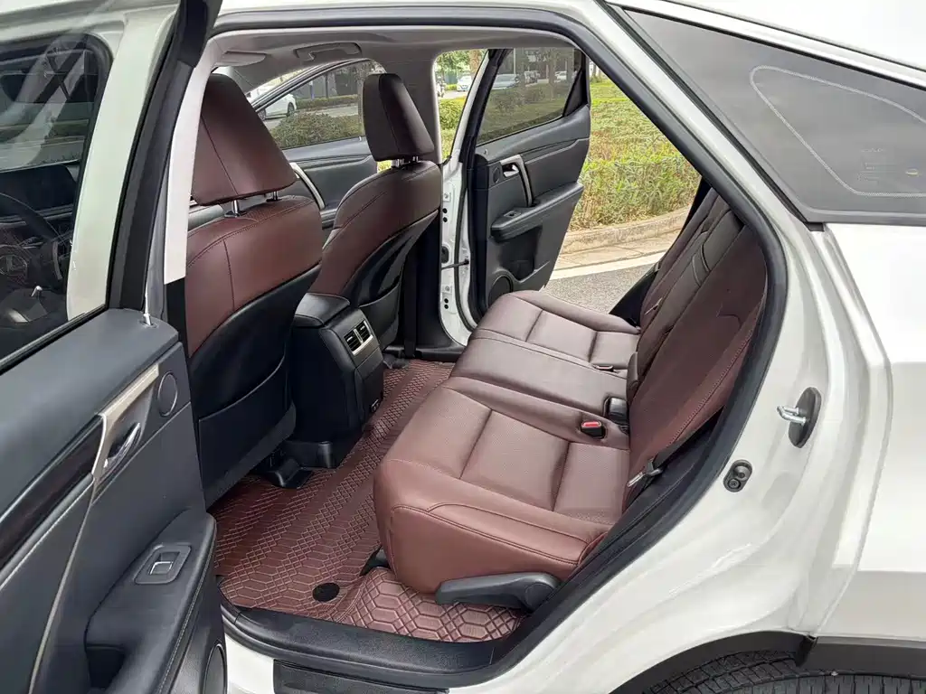Lexus RX 300 FWD Elite Edition 2020 Facelift